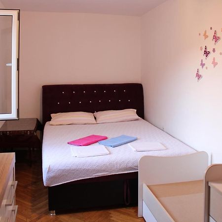 Apartman Lana Petrovac Ngoại thất bức ảnh